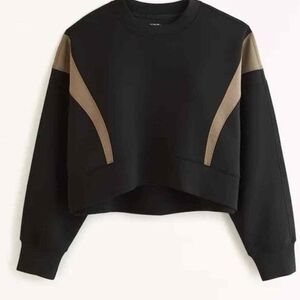 🍍3 For 50🍍Abercrombie & Fitch Black and Gray Sweatshirt